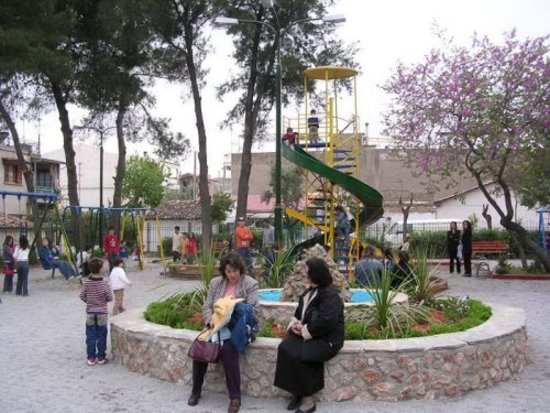 Elefsis-Plateia